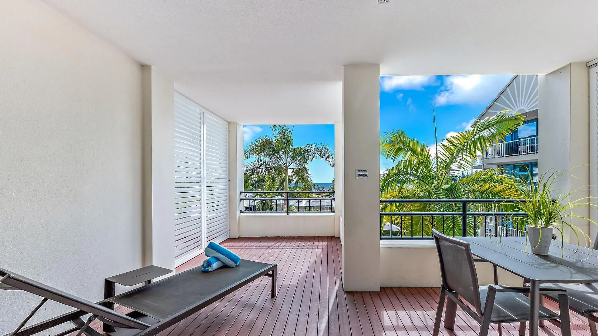 Apartment Ferienwohnung The Drift - Airlie Two Airlie Beach